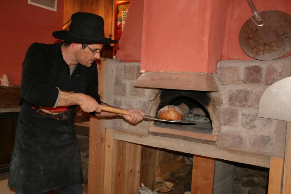 Chambres D'Hotes La Cime Beaujolaise Poule-lès-Écharmeaux Dış mekan fotoğraf